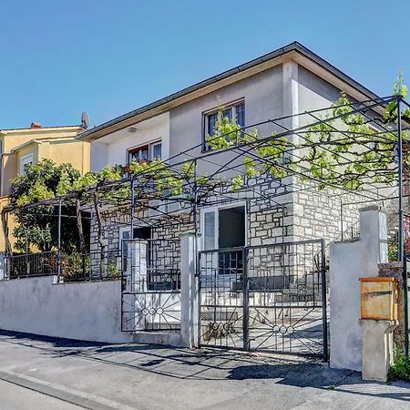 Apartman D Pula Exterior photo